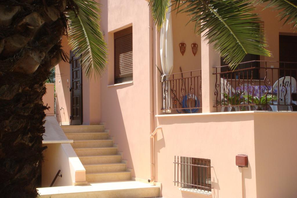 סיקיה Villa Angela מראה חיצוני תמונה